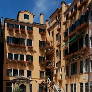 Al Codega Italië