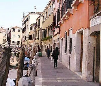 Bed and Breakfast Ca' Turelli Dimora Storica Benátky 3*,
